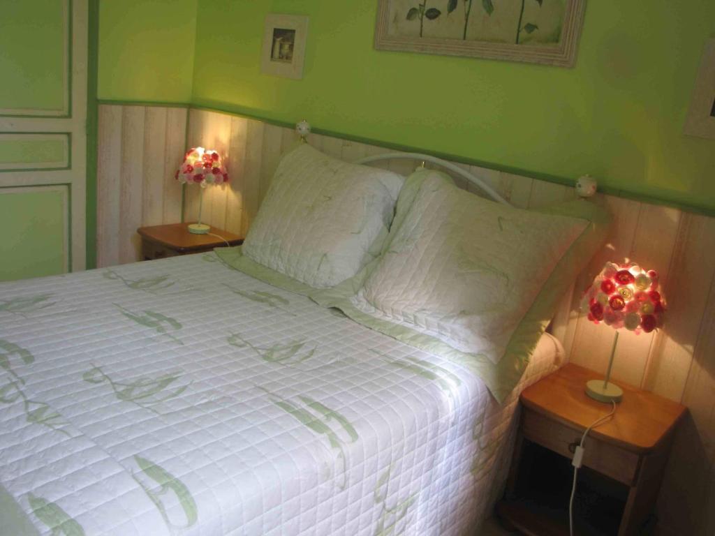 Chambres D'Hotes Les Pensees Douces Auxerre Δωμάτιο φωτογραφία