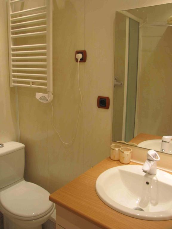 Chambres D'Hotes Les Pensees Douces Auxerre Δωμάτιο φωτογραφία